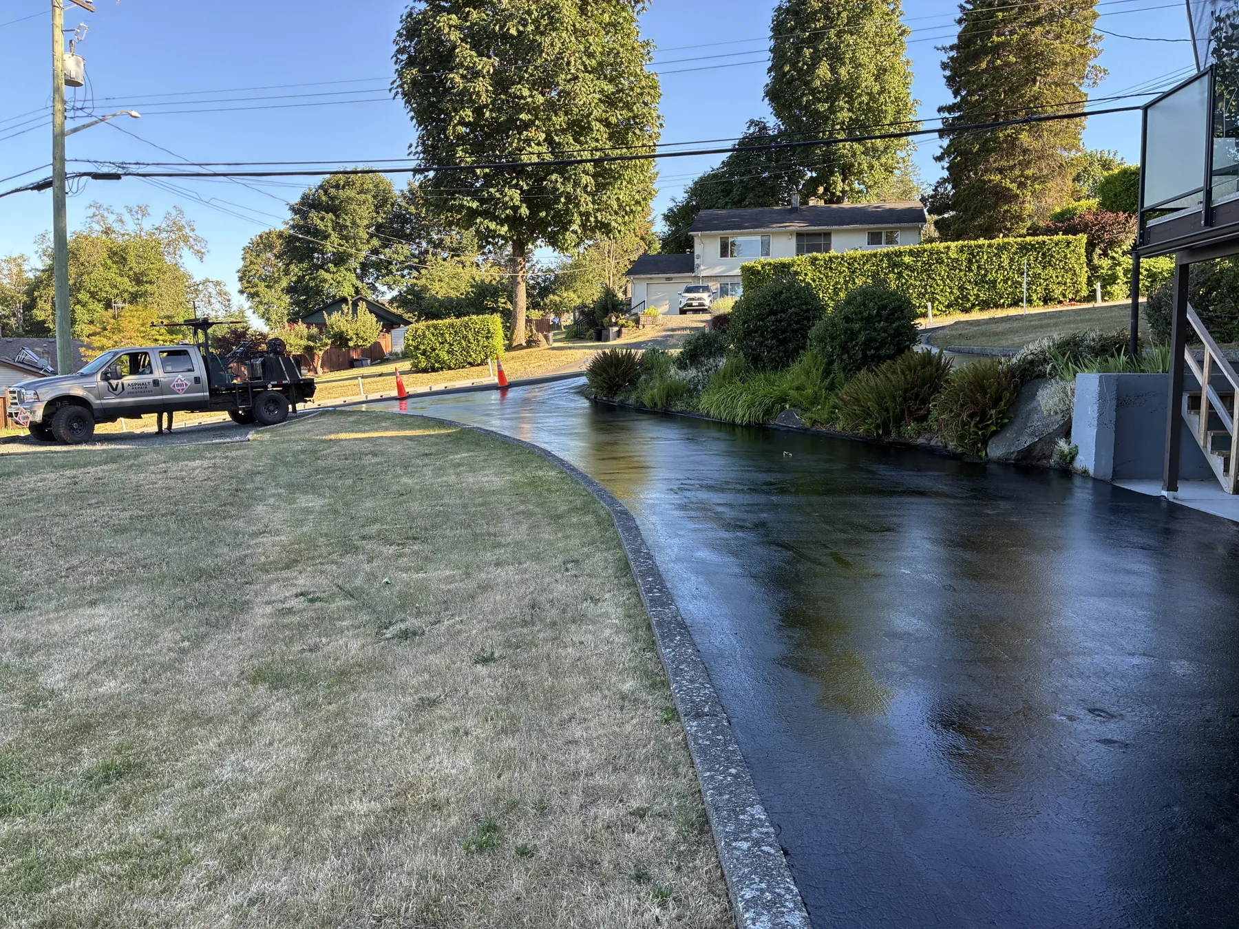 Driveway sealcoating in Courtenay.